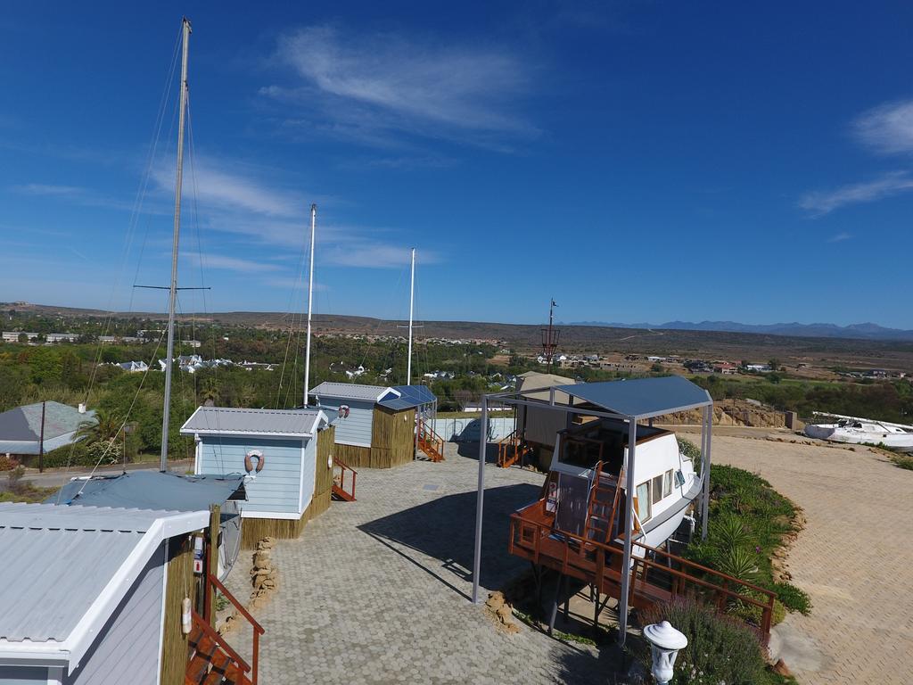 Mount Noah Lodge Oudtshoorn Bagian luar foto